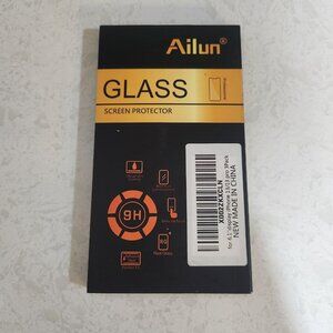 Ailun Glass Screen Protector 6.1‎ Inch Display for iPhone 14 / 13/ 13 Pro 3-Pack